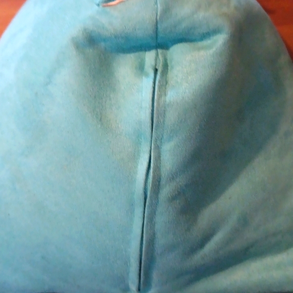 The Bookseat- In-bed book holder pillow - Picture 8 of 8